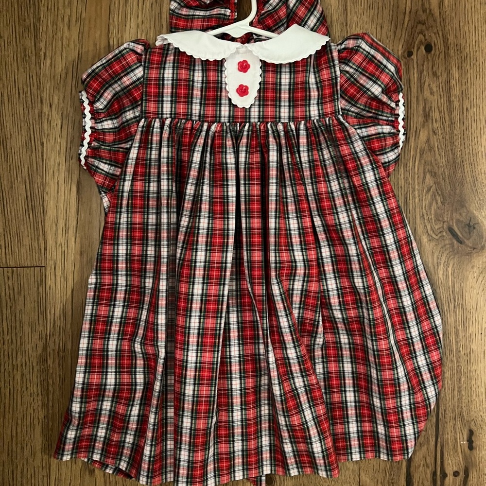 4T tbbc dress with bloomers